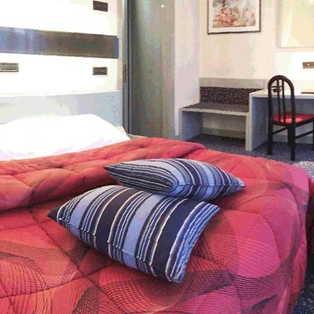 Hotel Michelangelo Biella Ruang foto
